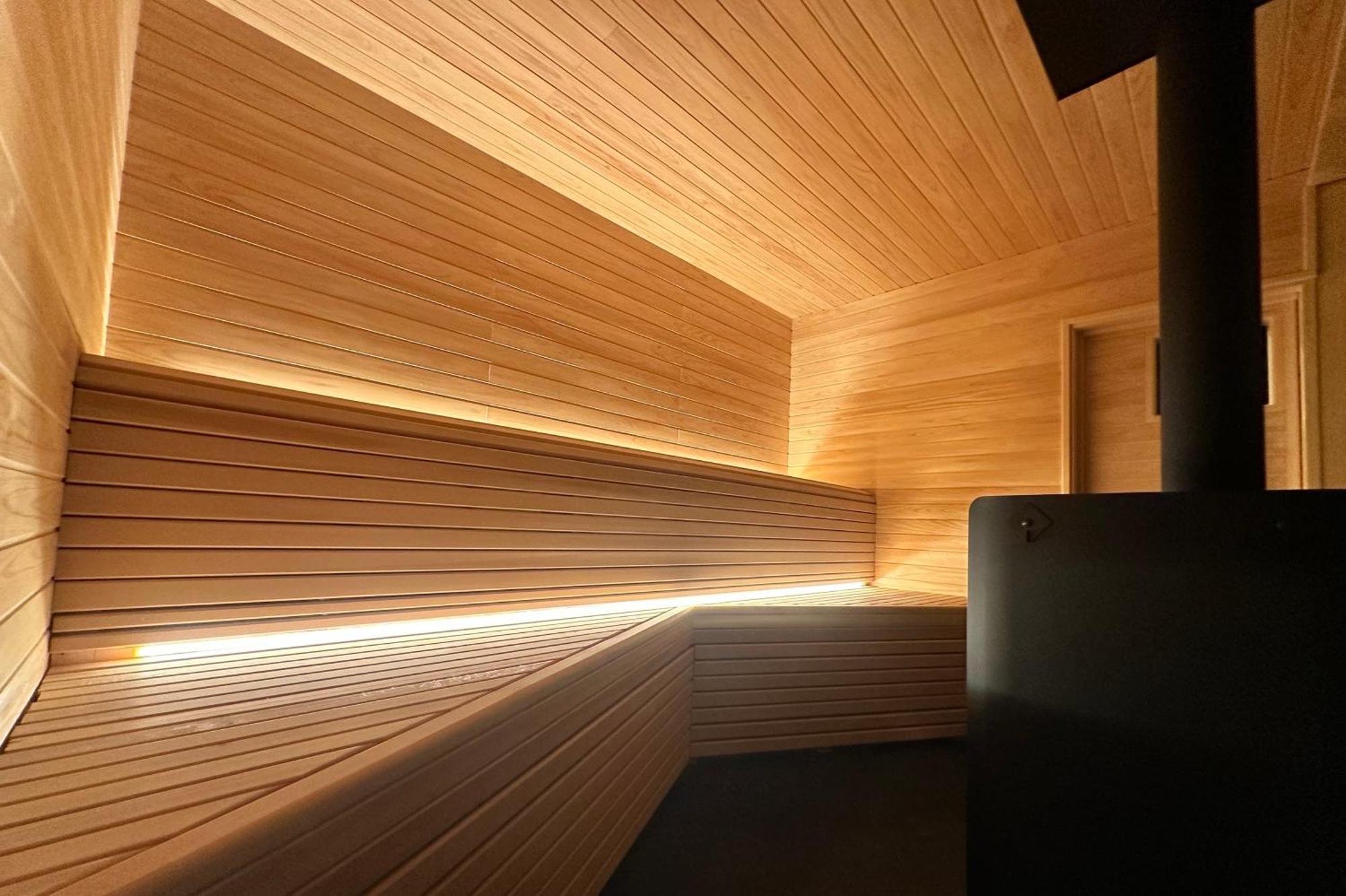 サウナとドッグラン付きのアンティーク古民家宿 Akiya Cornerstone Awaji Exteriör bild